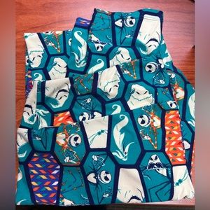 LuLaRoe leggings - Tall & Curvy - Limited Edition Nightmare Before Christmas